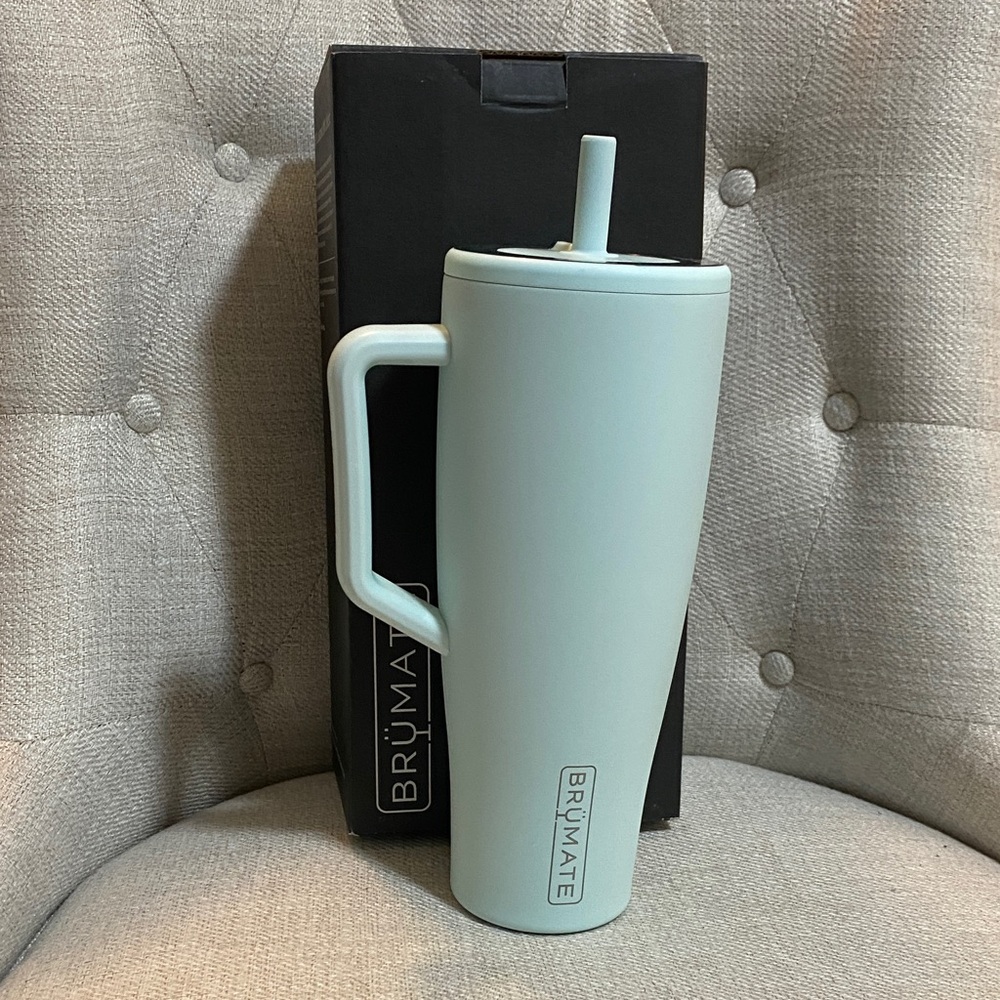 BrüMate Mint Insulated Tumbler